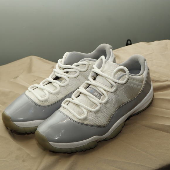 Air Jordan 11 Retro Low Cement Grey White Men's Size 12 AV2187 140 - Picture 7 of 16